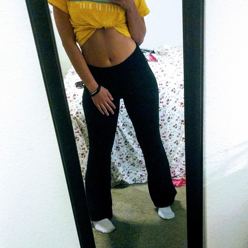 The Gap yoga pants